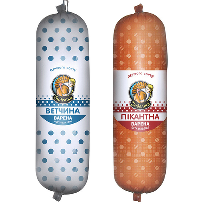 Casco di salsiccia in plastica di qualità alimentare in colori artificiali